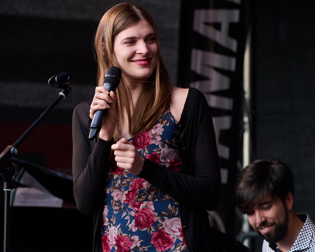 Do., 10.08.2023 - SummerJazz 2023 - Tudo Azul auf der Seifert Automobile Bühne in der Bahnhofstraße | Foto: Heinz Friedrich