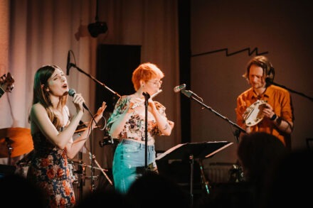 Gesang-Floete-Pandeiro